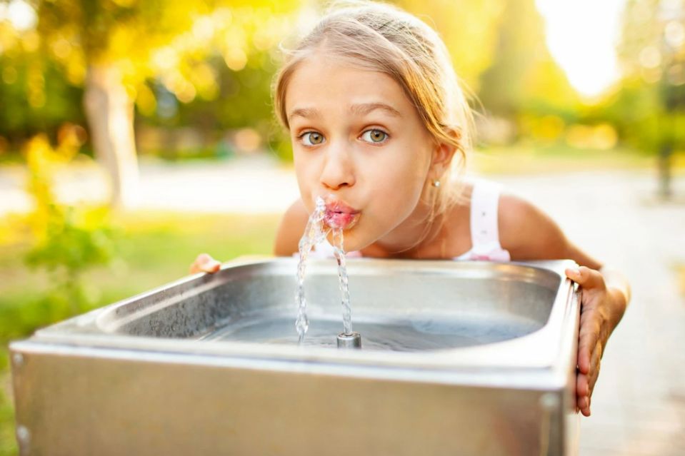 Making sure your little one is properly hydrated is more important than ever in this hot weather