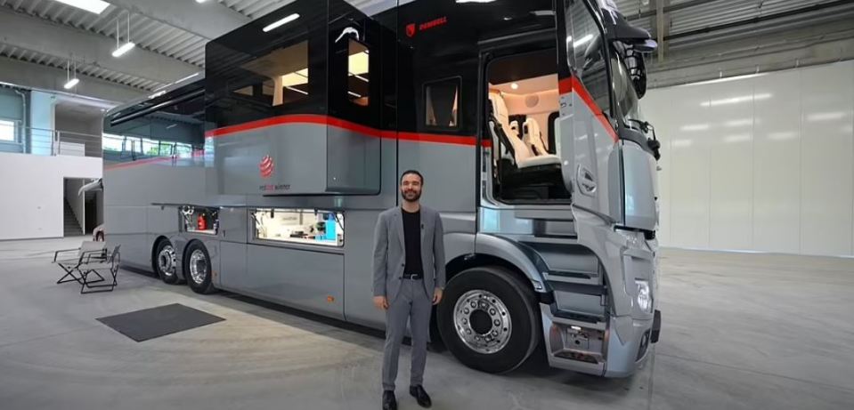 Estate agent Enes Yilmazer, who showcased the house on wheels