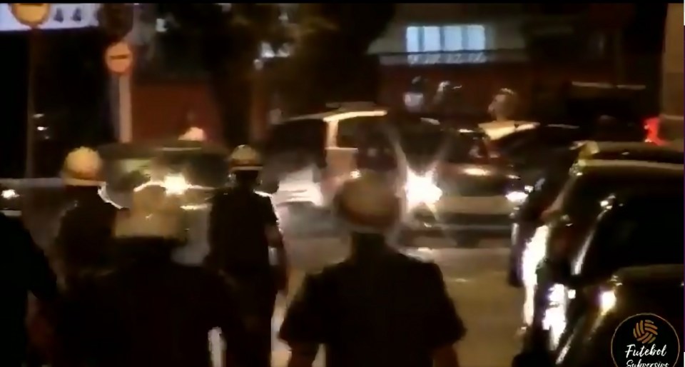 A fan supposedly stole a police car after Santos’ game was abandoned