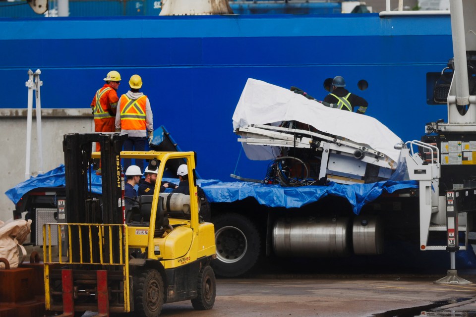 The Horizon Arctic ship brought back pieces of the doomed vessel