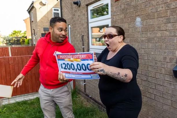 Kelly Leah scooped £200,000 in the Postcode Lottery