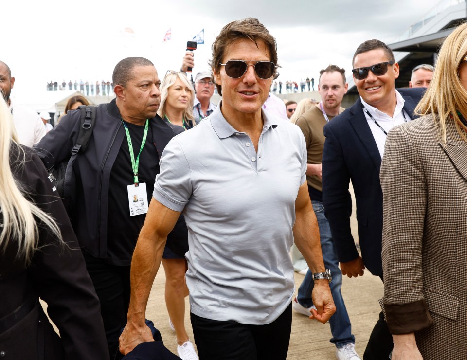 Tom Cruise gave very brief answers to Martin’s questions