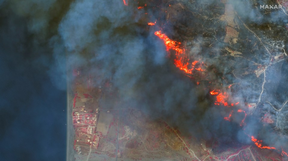 Satellit image shows an active wildfire near Genadi on the island of Rhodes