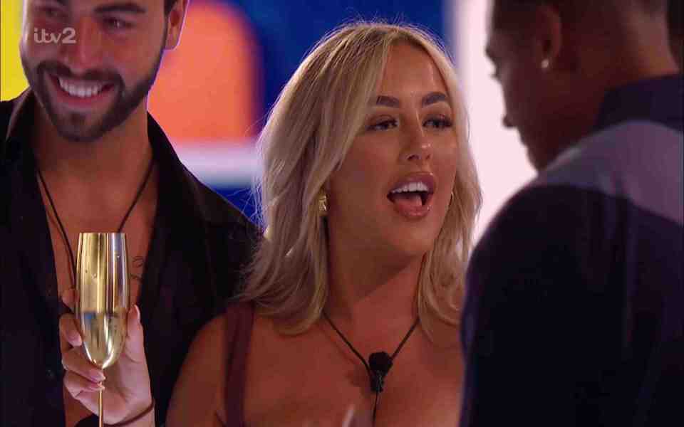 ITV2 viewers were disappointed with Jess' reaction