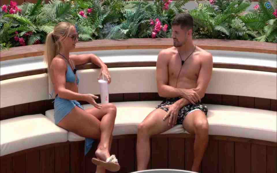 The pair have admitted their struggles with Scott threatening to "dead" their relationship this weekend