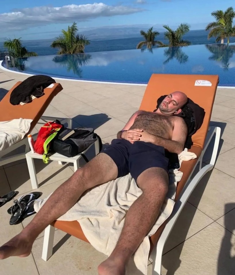 The sunbed hogging king claims he always bags the best spots thanks to his neat tips