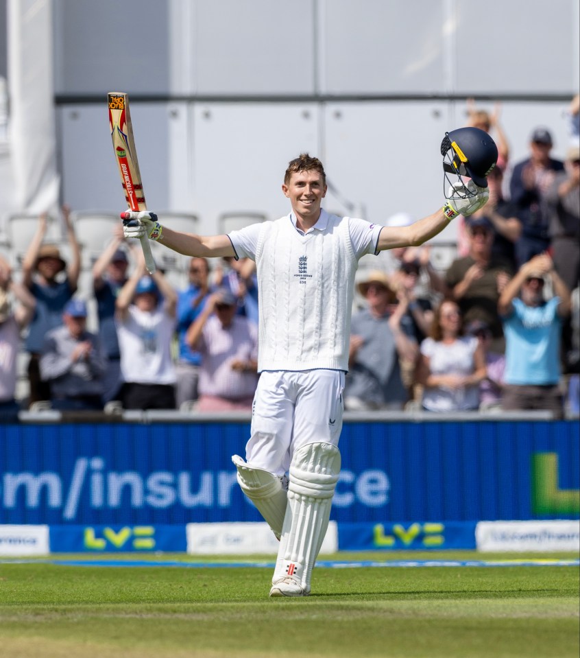 Zak Crawley scored a stunning 187 runs on day two