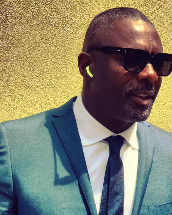 Idris Elba poses for a picture on Instagram