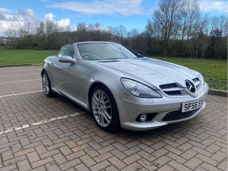 A motoring expert has revealed the flash cars you can buy for £3,000 or less, such as this Mercedes SLK