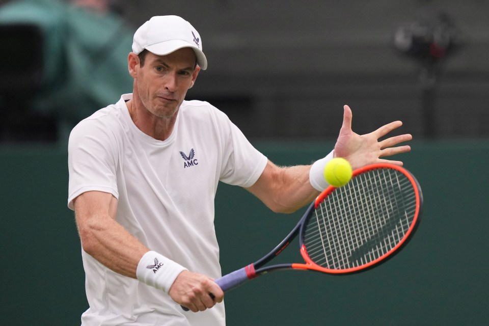 Andy Murray breezed past compatriot Ryan Peniston in the Wimbledon first round