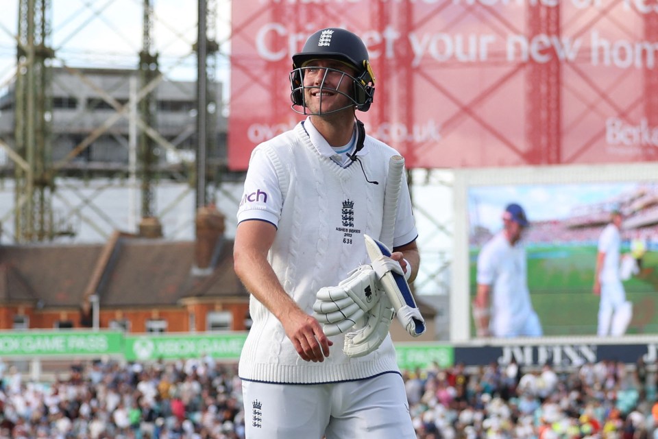 England hero Stuart Broad has announced his retirement