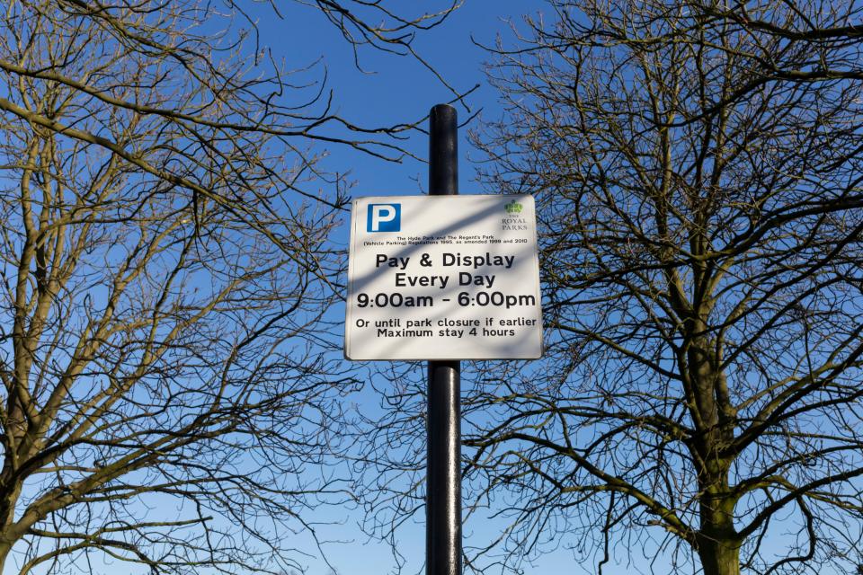 A parking sign in Greenwich Park