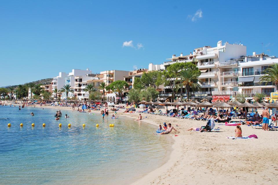 The fuel spillage at Port Pollensa has sparked fears it could cause problems