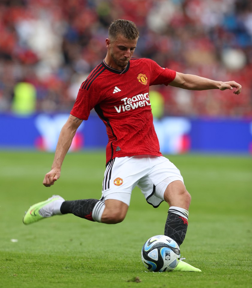 New boy Mason Mount played for the first time in a Man Utd shirt