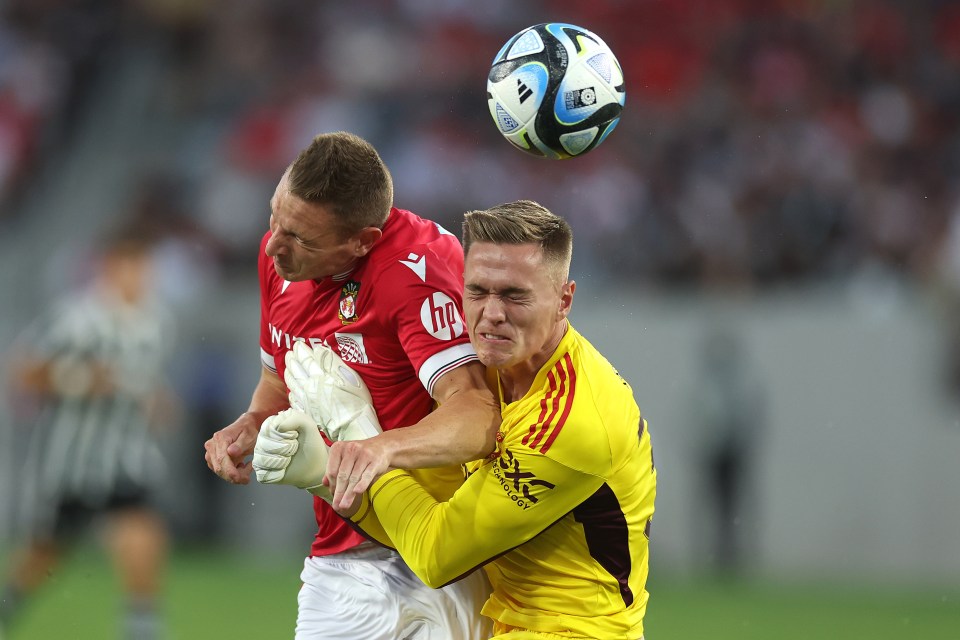 A horror challenge from United keeper Nathan Bishop left Paul Mullin with a punctured lung