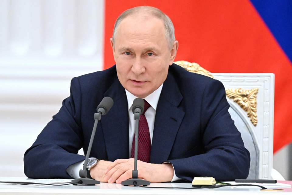 Belarusian leader Lukashenko has said Vladimir Putin will not kill Prigozhin