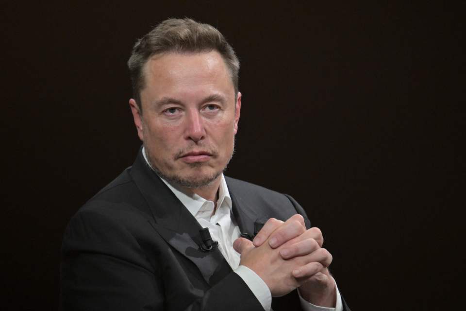 Rumours are swirling that Elon Musk and the Facebook founder are going to have a fist fight