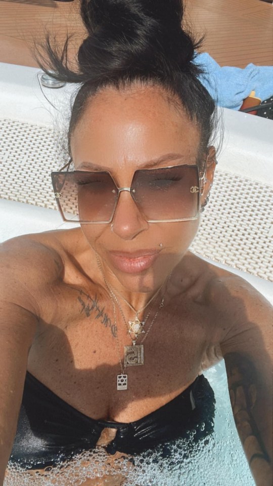 I regret love island boob job – Vicky Quait pics, SUN ONLIBNE FEATURES STORY