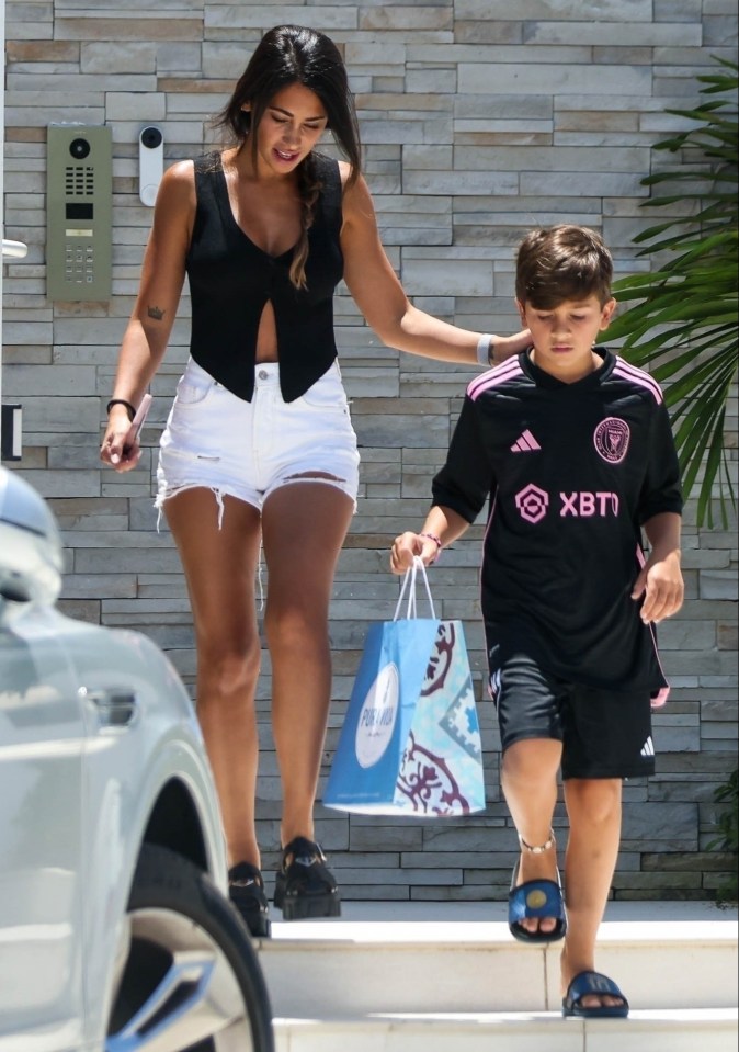 Messi's son wore an Inter Miami shirt while wife Antonela was in white shorts