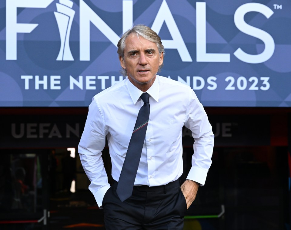 Roberto Mancini has left his position as Italy boss