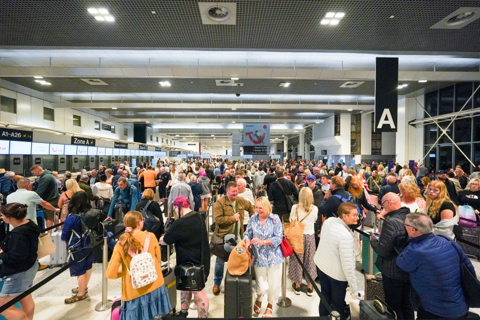 Delays could continue until next week, experts have warned