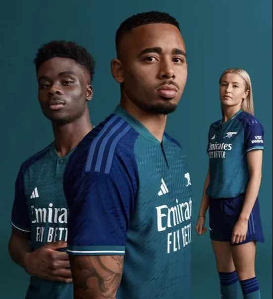 Arsenal's third kit is a hit with fans