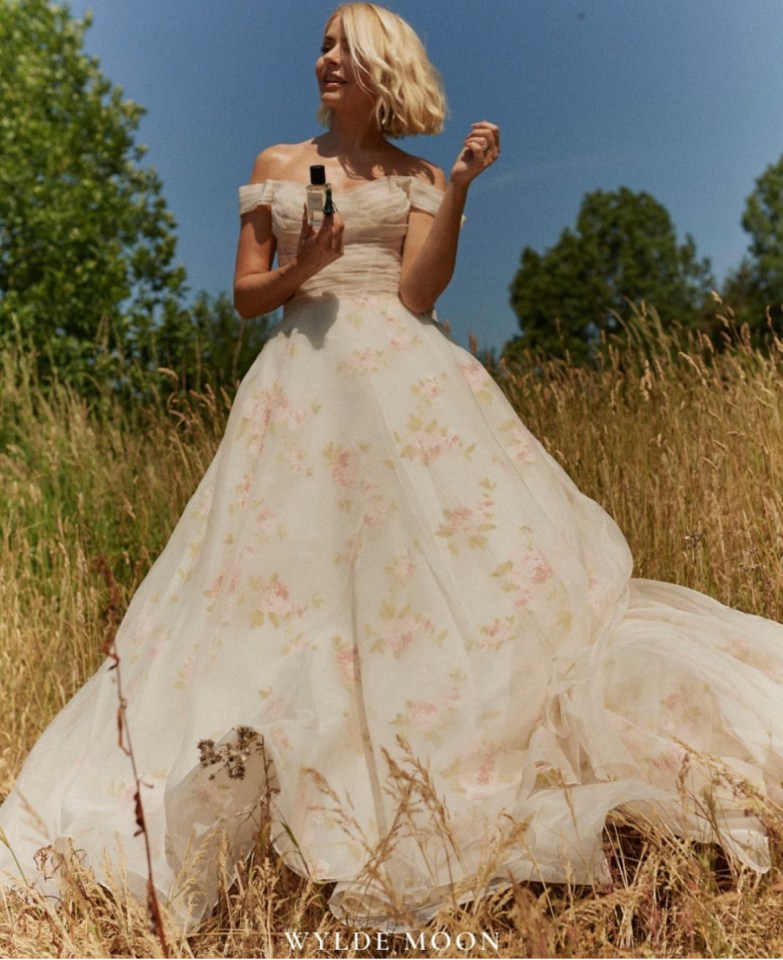 She took to her Instagram grid page as she posed amongst nature in the summer sun