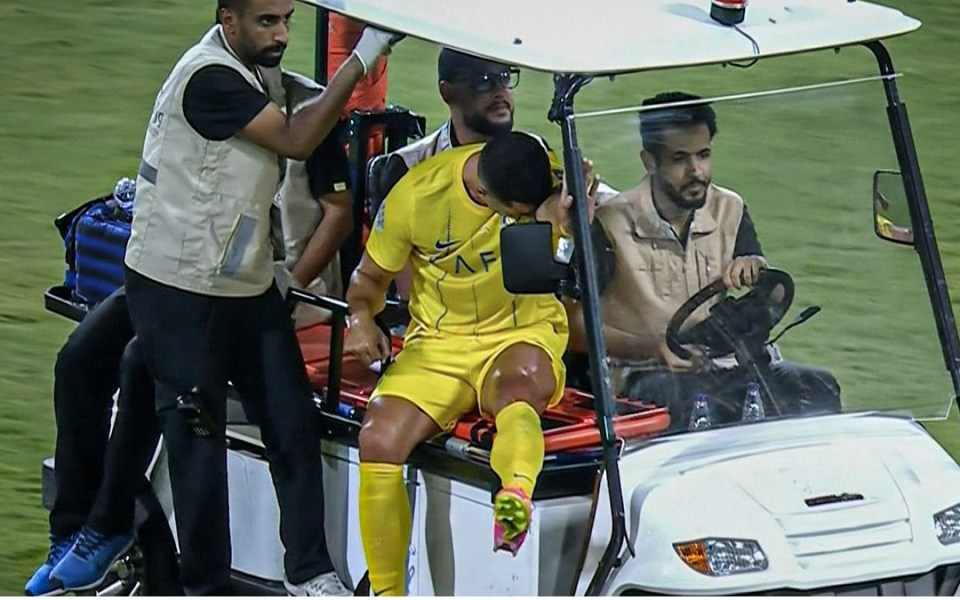 Cristiano Ronaldo left the pitch on a golf buggy