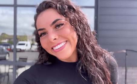 Paige Thorne showed off her natural hair with fans