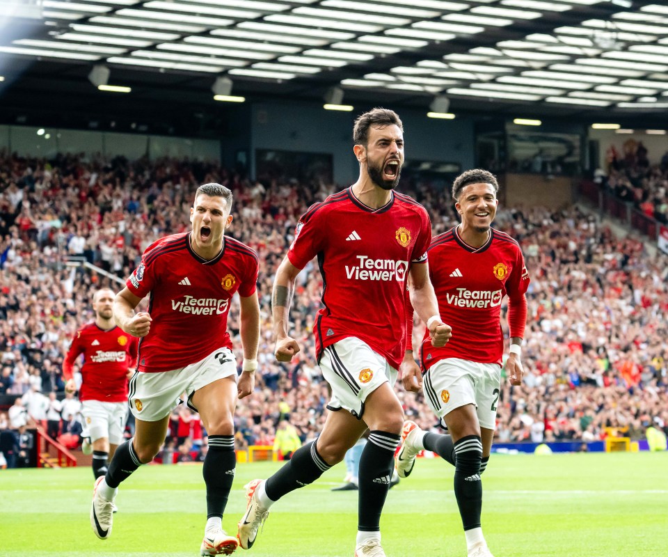 Manchester United completed an incredible comeback to beat Nottingham Forest