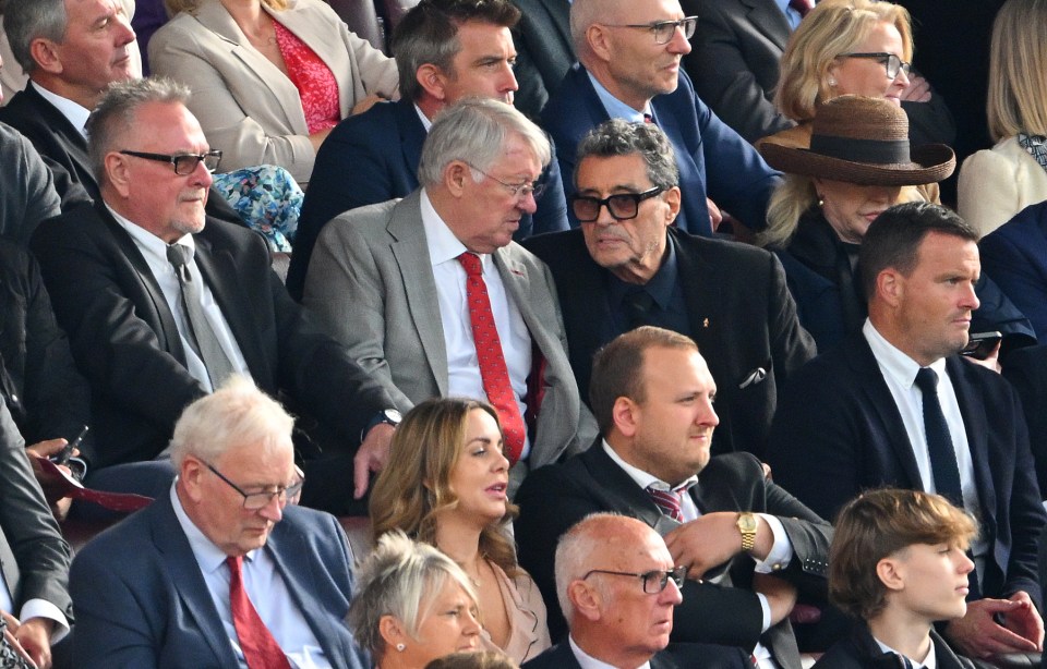 The pair were sat next to each other for the clash against Nottingham Forest