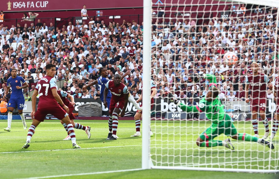 Carney Chukwuemeka thundered home an equaliser for the Blues