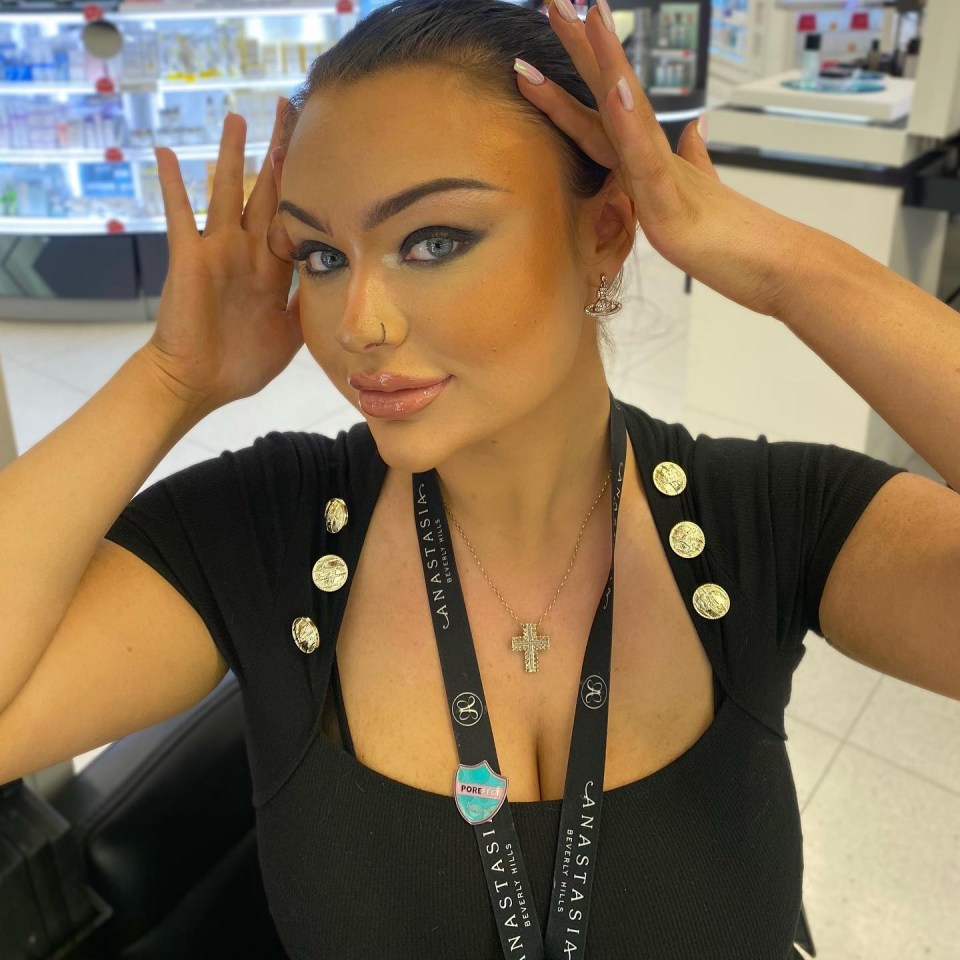 The stunning former TV star is now a make-up artist