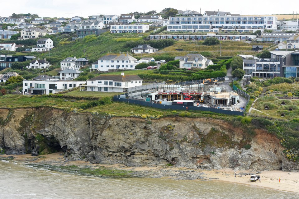 Large properties are seen on the cliffs overlooking the sea