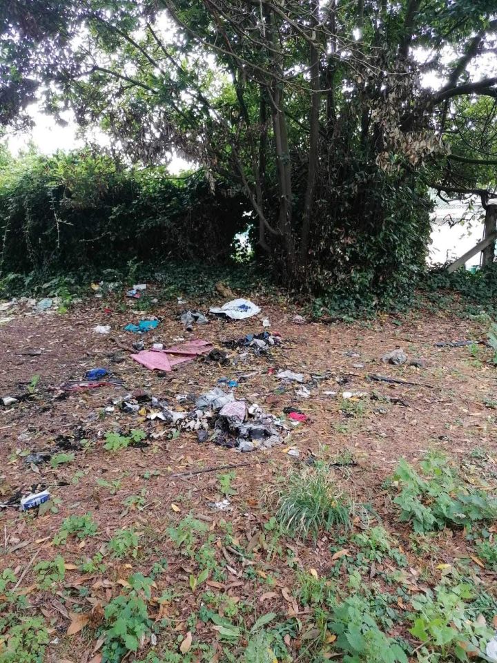 Fly-tipping and drugs paraphernalia at the back of tennis courts