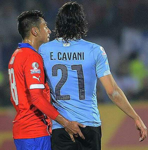 Gonzalo Jara attempted to provoke Edinson Cavani and now hopes to do the same with Chile's men, by prompting them to get theIr prostate checked