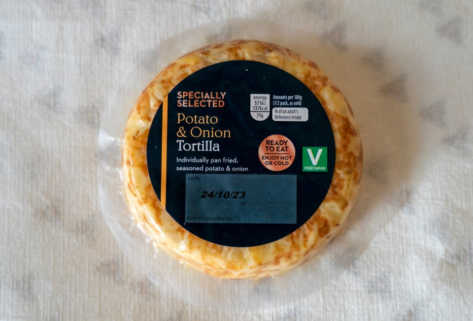 Aldi, £1.99. Per serving (half pack) – 117 kcal (7%) 7.3g fat (10%)