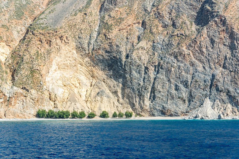 Glyka Nera beach has been closed following an earthquake