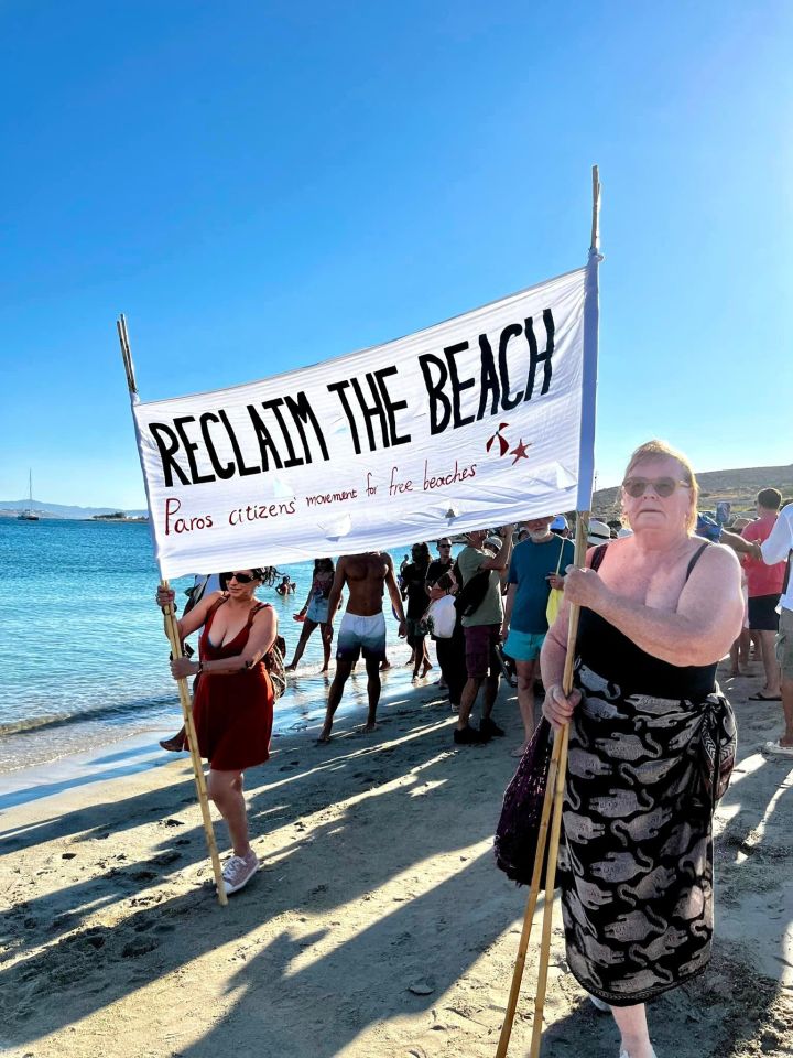 The Save Paros Beaches managed to get hundreds of sunbeds removed from the beach