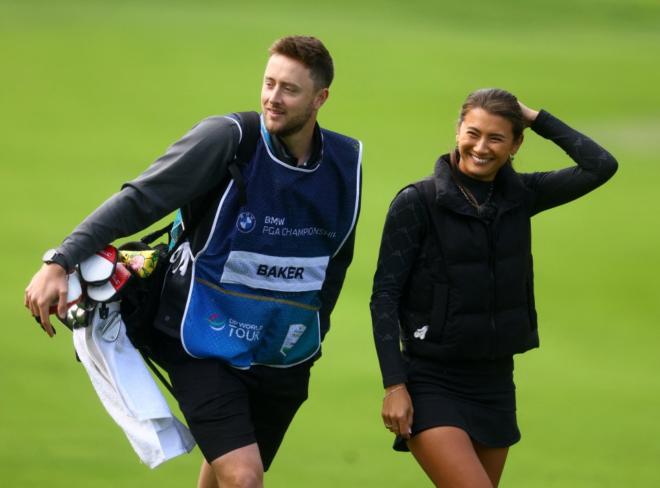 England bowler Ollie Robinson caddied for golf YouTuber Mia Baker