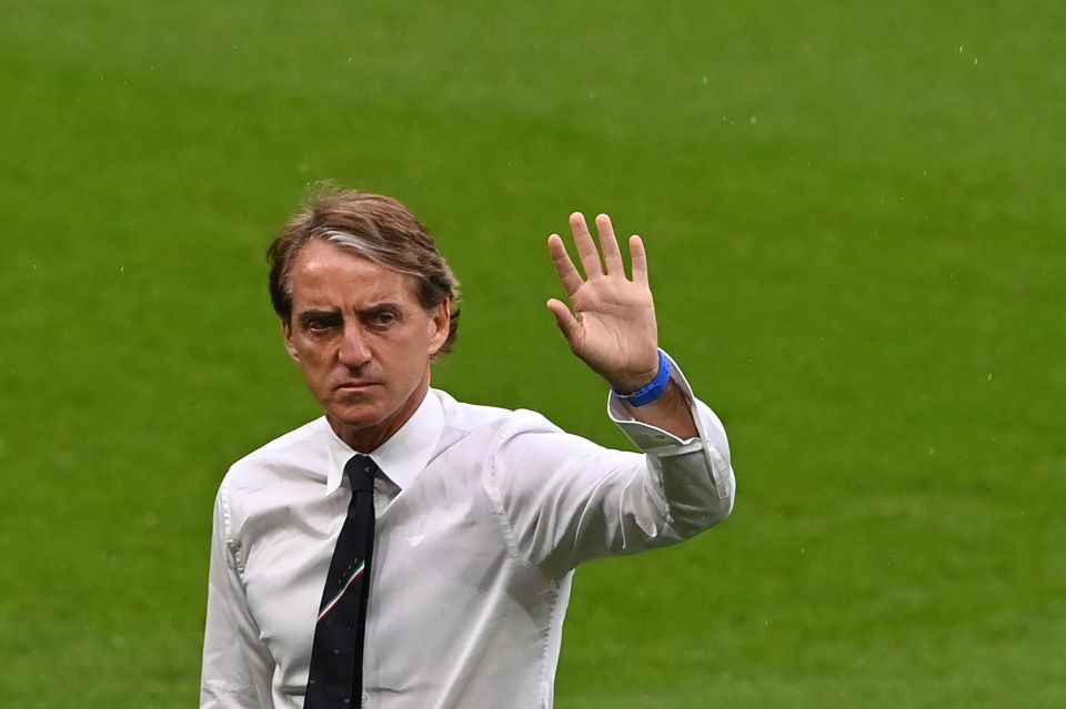 Roberto Mancini left his post as Italy boss last month