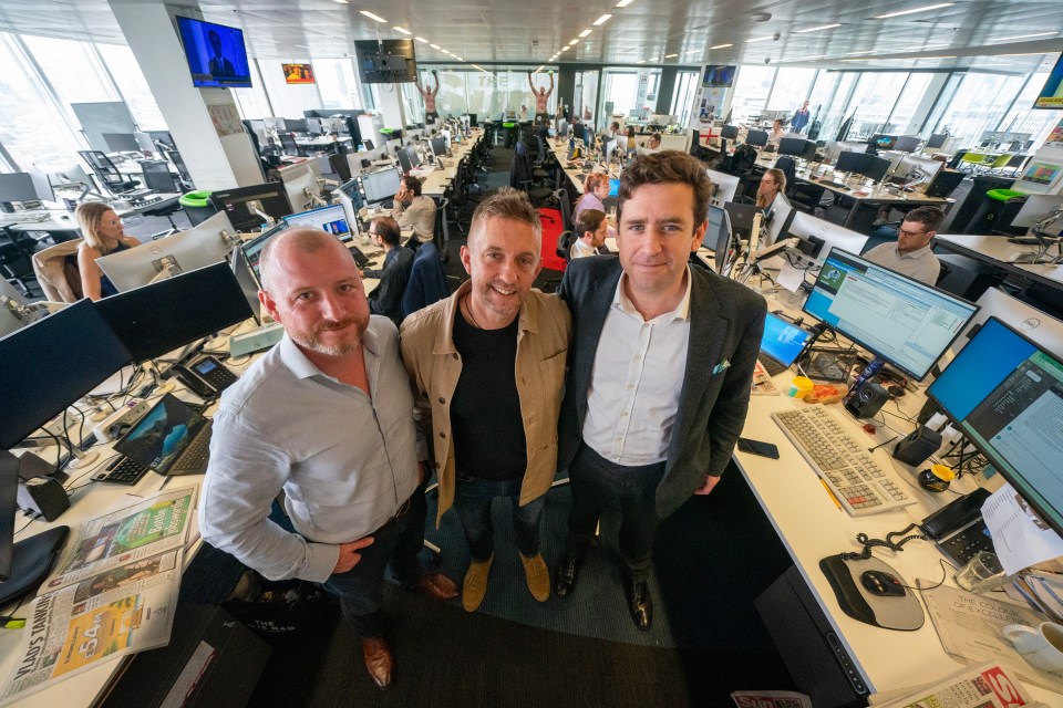 Shaun visited The Sun newspaper, where he was meeting news desk executives Ben O’Driscoll and Alex West