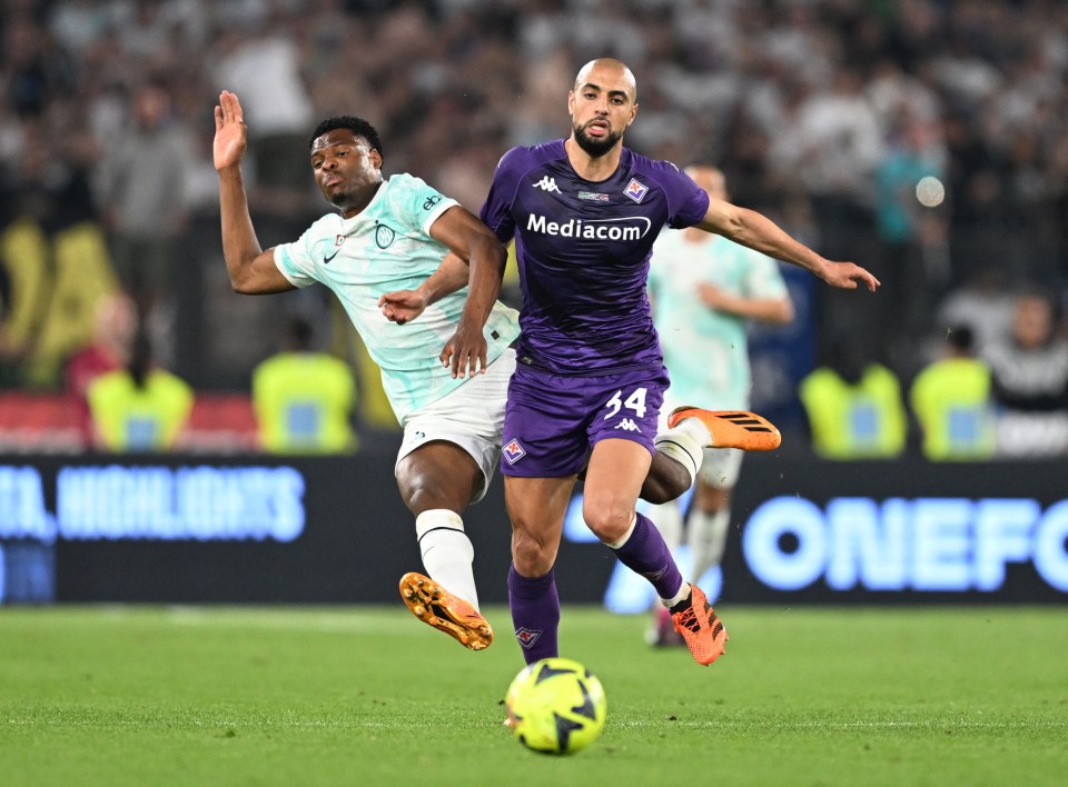 Sofyan Amrabat wore the No 34 at Fiorentina