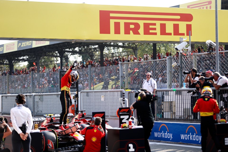 Spaniard Sainz shares his joy with the crowd