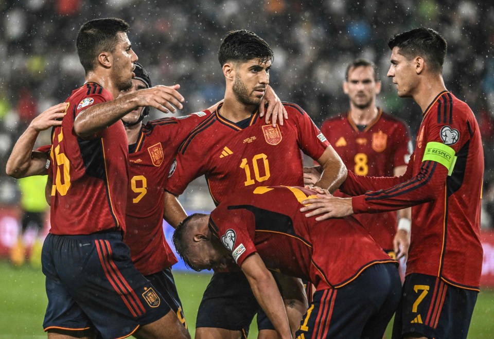 Spain cruised to a 7-1 win over Georgia in their EURO 2024 qualifier