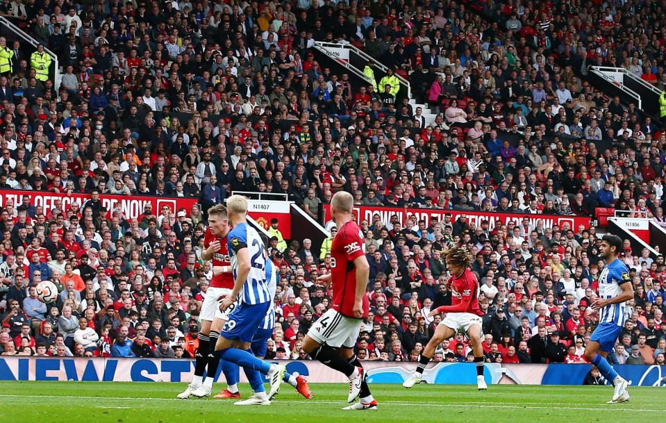 Hannibal Mejbri pulled one back with a great strike from range