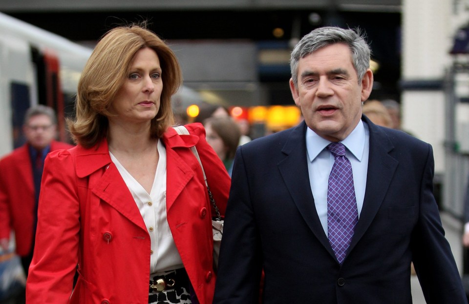 LONDON - APRIL 26: British Prime Minister Gordon Brown and wife Sarah Brown prepare to board a train at Waterloo Station ahead of a day along the South coast on the campaign trail on April 26, 2010 in London, United Kingdom. The General Election, to be held on May 6, 2010, is set to be one of the most closely fought political contests in recent times with all main party leaders embarking on a four week campaign to win the votes of the United Kingdom electorate. (Photo by Dan Kitwood/Getty Images)