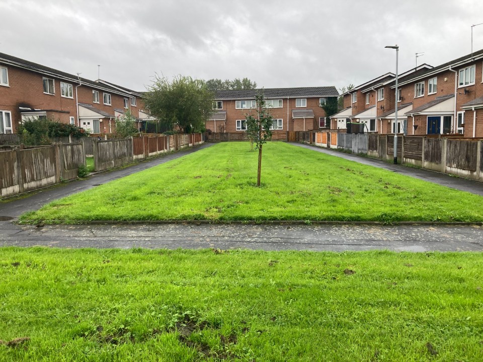 Residents on the Longridge estate in Knutsford live alongside Prem footballers