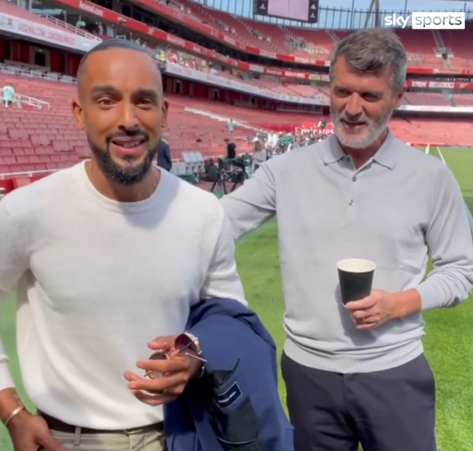 A smirking Roy Keane patted him on the back and called him "so naive and young" after Walcott opted for Arsenal