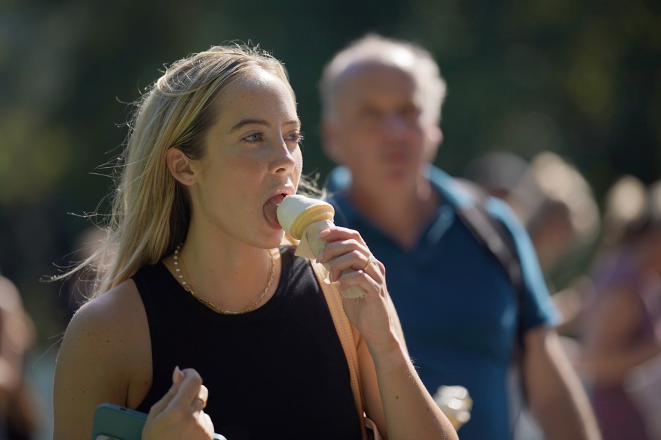 People enjoying the hot weather in St James's Park, central London. Picture date: Monday September 4, 2023. PA Photo. See PA story WEATHER Hot. Photo credit should read: Yui Mok/PA Wire